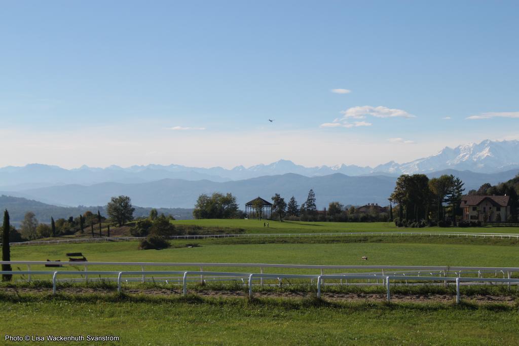 Foresteria Dei Piaceri Campestri Casciago Bagian luar foto