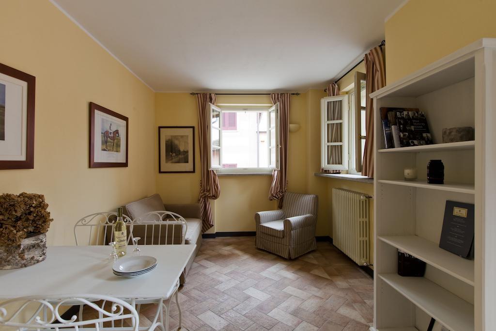 Foresteria Dei Piaceri Campestri Casciago Bagian luar foto