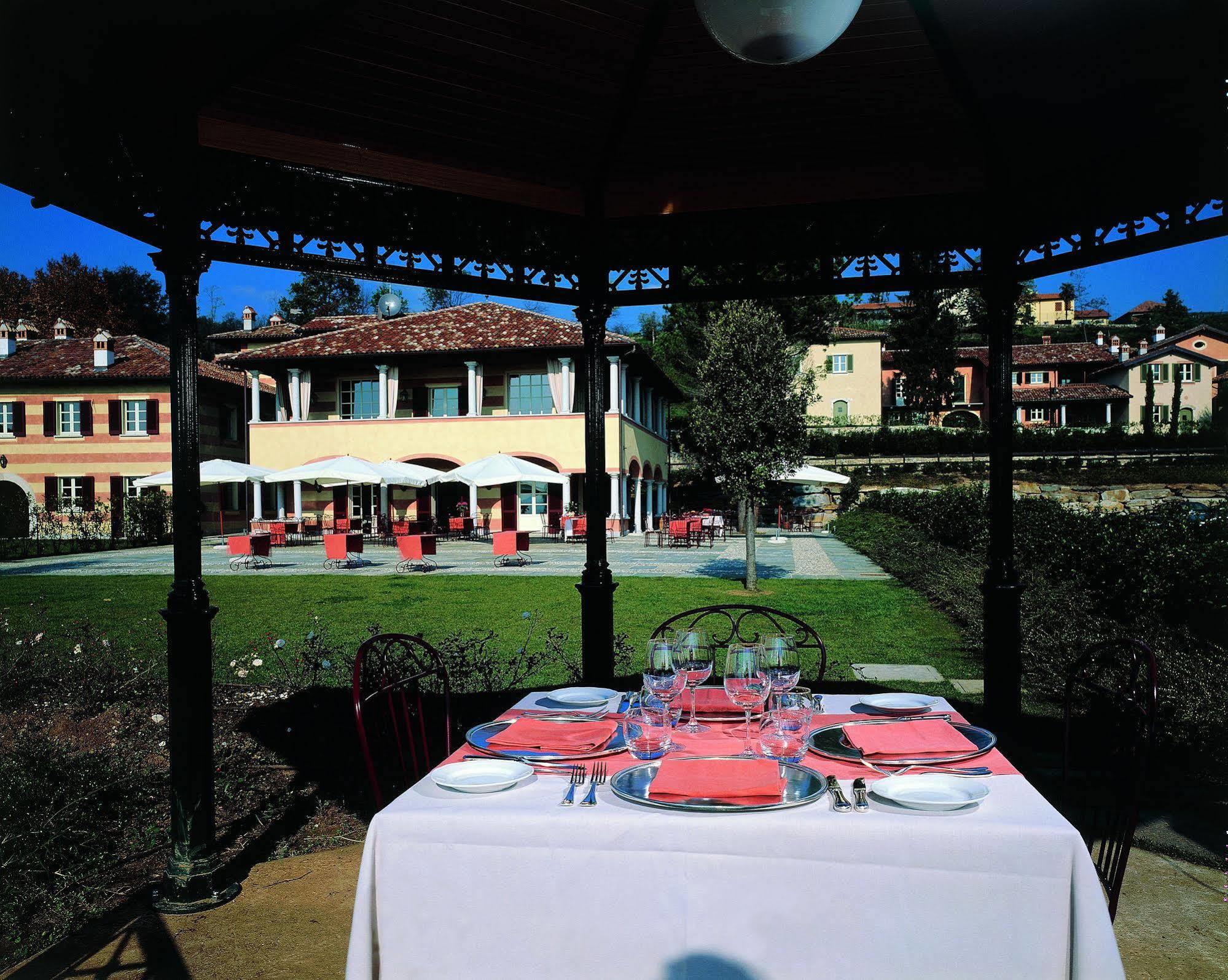 Foresteria Dei Piaceri Campestri Casciago Bagian luar foto